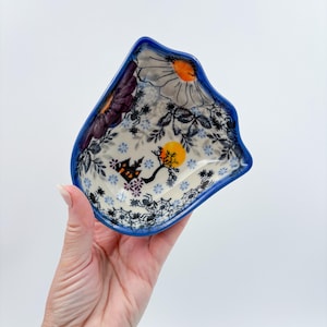 5" Ghost Bowl.  Hand crafted Polish pottery stoneware: UNIKAT Haunted Moon