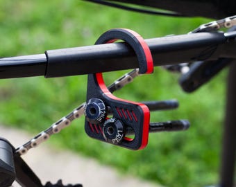 Thru-Axle Holder | Keep your 12mm Thru-Axles Clean and Ready | Bike Maintenance