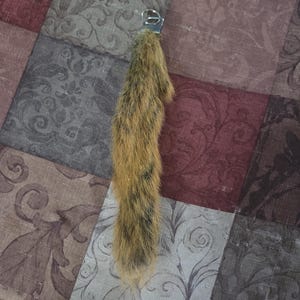 Sleutelhanger met eekhoornstaart