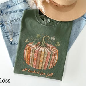 Comfort Colors® Pumpkin Book T-Shirt, Book Lover Fall Tee Autumn Teacher Shirt, Book Pumpkin Shirt, Fall Bookish Tee,Thanksgiving BookReader
