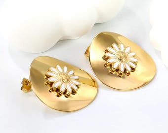 Pendientes de botón ovalados con forma de margarita y gota de aceite blanco de 14,6 mm