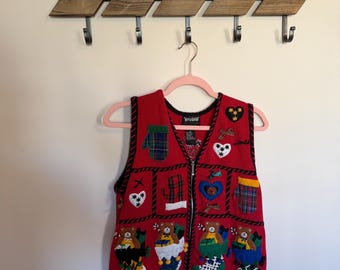 Vintage Christmas Sweater Vest, 90s Teddy Bear Holiday Vest, Red Patchwork Appliqué, Size Medium