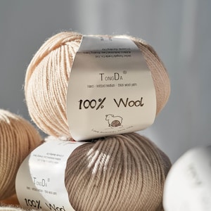100% Merino Wool Yarn, Medium Weight Knitting Yarn for DIY Scarves, Hats & Gloves