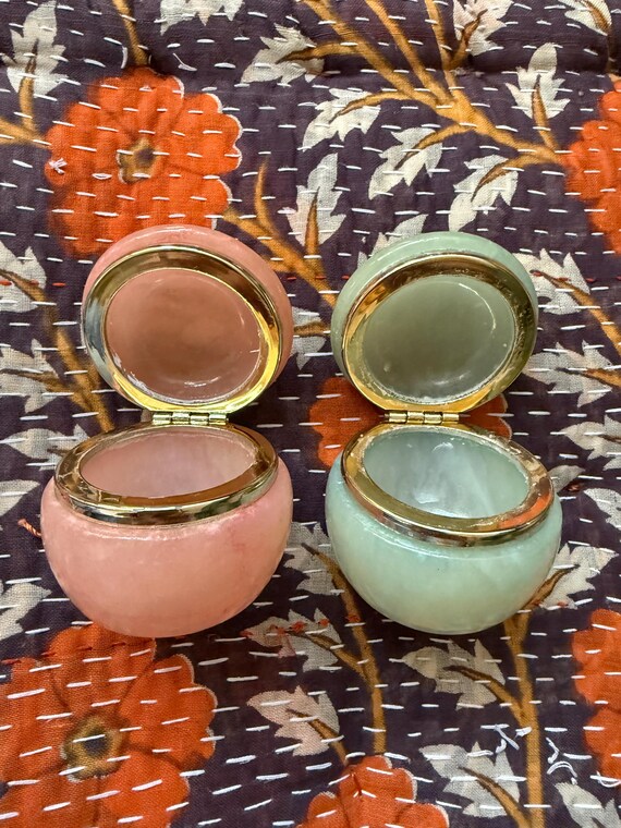 Set Of 2 Vintage Alabaster Trinket Boxes - image 2