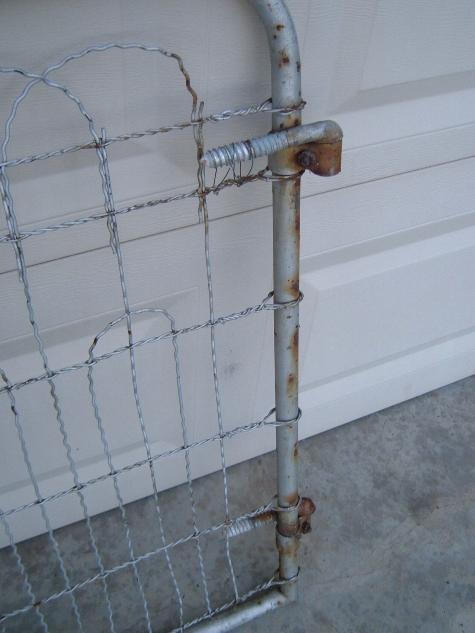 Vintage Metal Twisted Wire Garden Gate with hinges Etsy