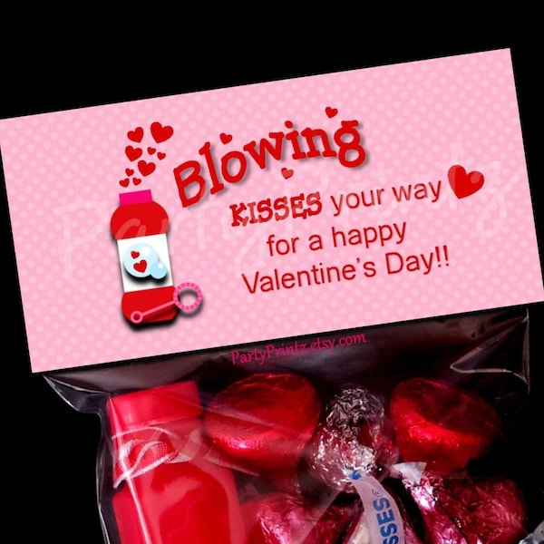 Valentine Printable Treat Bag Topper - INSTANT DOWNLOAD - Blowing Kisses