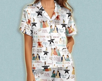 Pijama corto de satén del musical Hamilton, pijama de teatro Broadway, pijama musical, conjunto de pijama de Alexander Hamilton, regalo para fans de Hamilton
