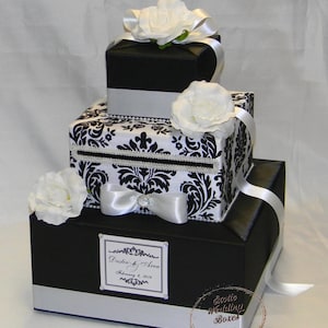 Black and White Damask Wedding Card Box with White Roses