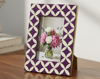 Marco de fotos con incrustaciones de hueso y resina / Marco geométrico floral morado / Decoración para el hogar hecha a mano