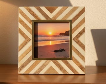 Marco de fotos de madera con incrustaciones de resina hecho a mano / Decoración geométrica para el hogar
