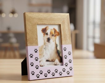 Marco de fotos con huella de pata de mascota / Hecho a mano en madera y resina rosa
