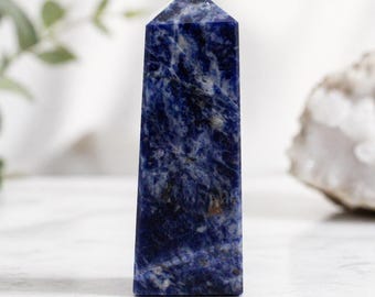 Sodalite Crystal Tower Point – Blue Healing Crystal Obelisk – Gemstone Wand – Chakra Balancing, Home Decor