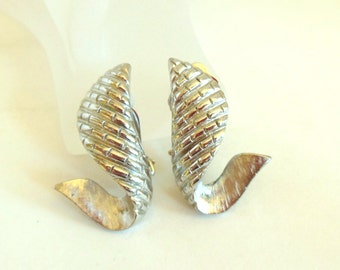 Vintage Pakula Clip Earrings Silver Abstract 40's (item 95)