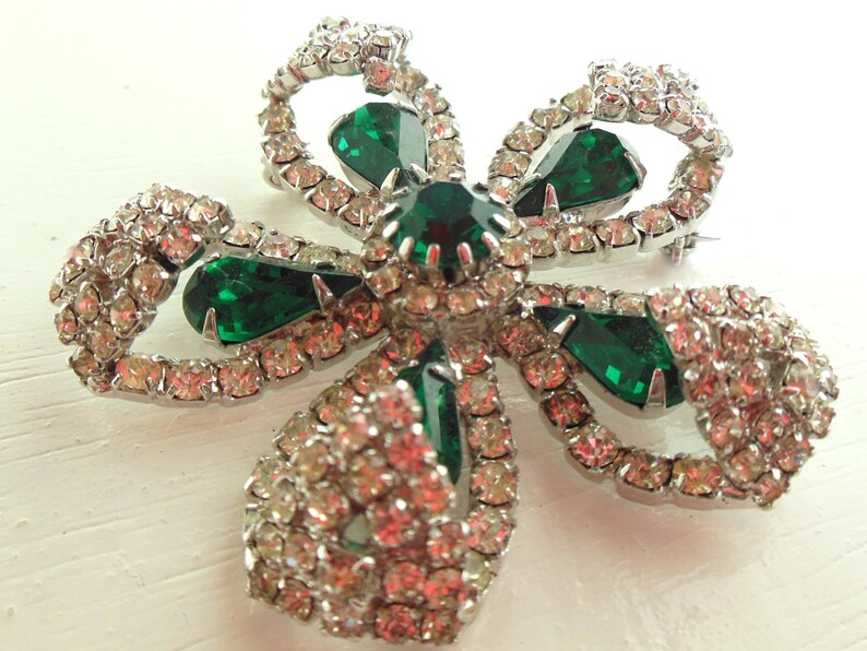 Vintage Kramer Emerald Rhinestone Flower Brooch Large 50's Etsy
