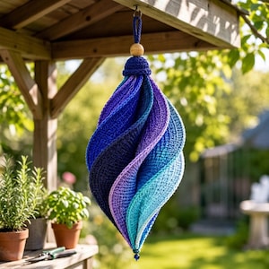 Crochet Wind Spinner Pattern PDF, 3D Twisted Garden Decor, 8-Panel Hanging Ornament, US Terms
