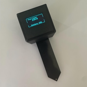 Smart Plant pot robot friend/buddy, soil moisture tracker/meter