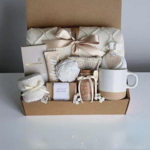Cozy Gift Box Blanket, Mug, Socks & Treats - Hug In A Box