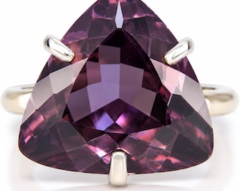 Trillion Cut Alexandrite Ring, Color Changing Gemstone, June Birthstone, Sterling Silver Ring Promise Ring Gift For Her 4.77 Gm