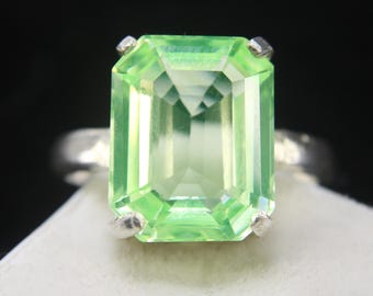 925 Sterling Silver Natural Green Tsavorite Garnet Ring Valentine Gift Jewelry For Her
