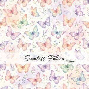 Op de afbeelding: Een naadloos patroon met aquarel vlinders in pastelkleuren roze, paars, geel en blauw. De vlinders zijn verspreid over een witte achtergrond met bloemaccenten. De tekst "Seamless Pattern" wordt weergegeven.