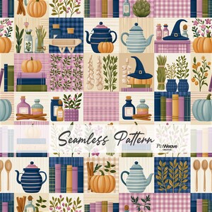 Peut inclure: Un motif répétitif composé d'une grille d'illustrations incluant des citrouilles, théières, livres, chapeaux de sorcière, ail, bâtons de cannelle, cuillères en bois et diverses plantes. Le design intègre des fonds à carreaux et rayés avec le texte Seamless Pattern.