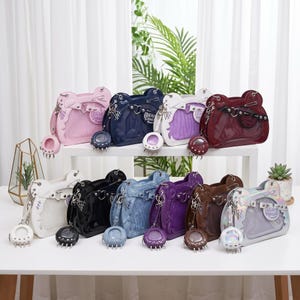 Bear Shape Ita Bag, Clear Anime Badge Backpack, Kawaii Plush Display Purse with Card Case