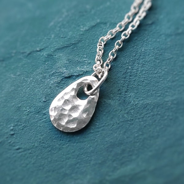 Tiny hammered silver necklace / Sterling silver hammered teardrop pendant / Simple sterling silver necklace / Christmas Gift for her