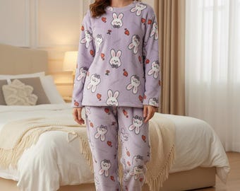 Women Fleece Pajamas Set –  Soft Winter Sleepwear, Warm Cozy Loungewear Gift