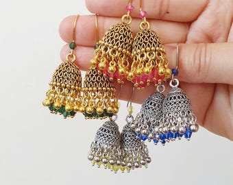 Pendientes jhumka de resina hechos a mano con flores prensadas / Pendientes colgantes con cuentas / Pendientes jhumka / Regalo / Eid