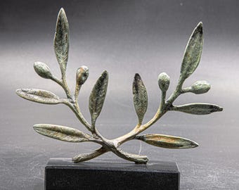 古代ギリシャの青銅の馬、幾何学時代の金属芸術彫刻、博物館のレプリカ