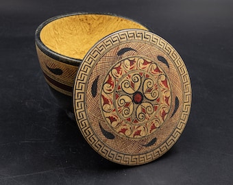 ミノア文明のテラコッタ壺、手描きの螺旋装飾、取っ手付き小型ギリシャ