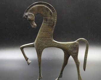 大型ギリシャブロンズ馬像、幾何学模様の金属アート彫刻、美術館品質の