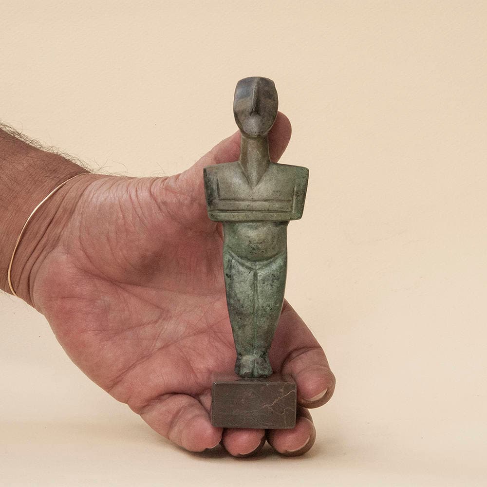 cycladic art figures