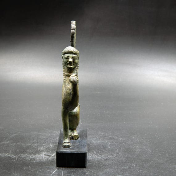 神話のスフィンクスブロンズ像彫刻、ギリシャ神話のモンスター、博物館