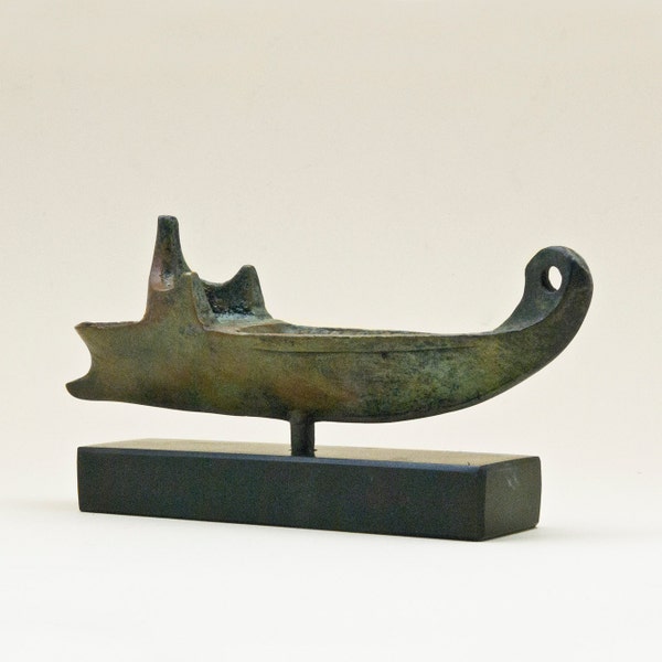 Lampe à huile de navire en bronze, Lampe à huile de la Grèce antique en forme de bateau, Sculpture en bronze, Réplique de musée, Art de collection, Grèce antique