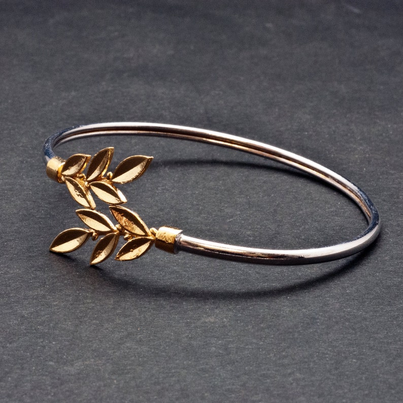 Olive Bracelet In Gold main image 1