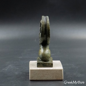 Pequeña estatua de bronce de esfinge, criatura mítica griega antigua, monstruos de la mitología griega, réplica de museo, escultura de metal, decoración del hogar imagen 10