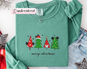 T-shirt brodé Disney Joyeux Noël Couleurs Confort : T-shirt des fêtes de Disneyland, T-shirt de Noël Mickey et Minnie, Voyage en famille à Disney