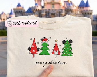 T-shirt brodé Disney Joyeux Noël Couleurs Confort : T-shirt des fêtes de Disneyland, T-shirt de Noël Mickey et Minnie, Voyage en famille à Disney