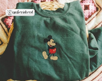Embroidered Disneyland Mickey Mouse Vintage Crewneck, Gildan 18000 Sweatshirt Pullover Cozy Disney Fan Gift