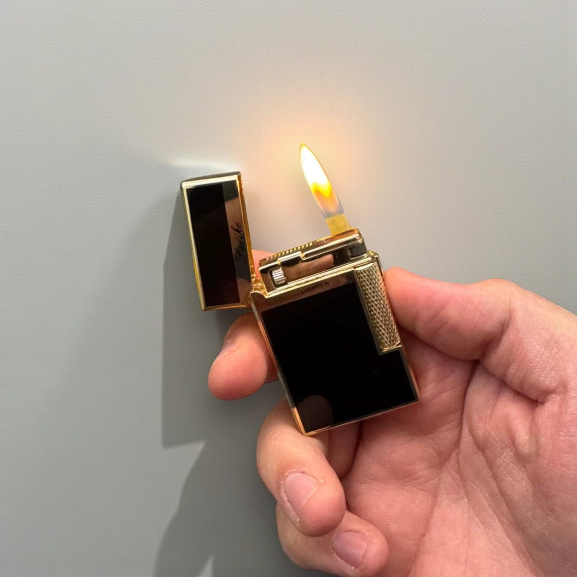 Vintage Bullet Lighter, Retro Old School Lighter , Classic Trench