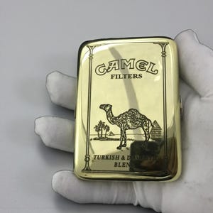 Estuche vintage grabado con forma de camello, colección retro Marlboro Zippo, regalo personalizado para el hogar
