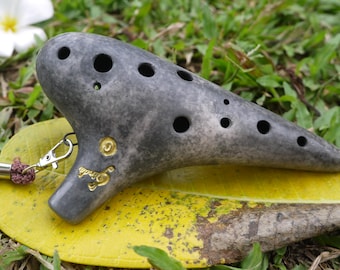 Ocarina alto c 12 holes.