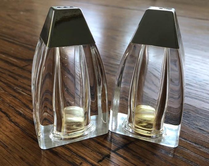 Vintage Lucite Acrylic Salt & Pepper Shakers 1970s