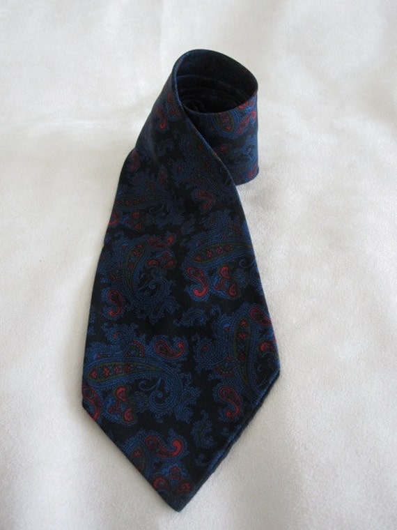 Pierre Cardin Ancient Madder Paisley Necktie Crav… - image 2