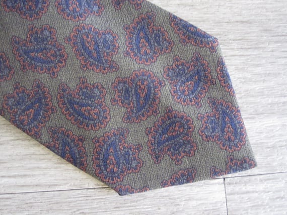 Vintage Yves Saint Laurent Necktie Cravat in Brit… - image 3