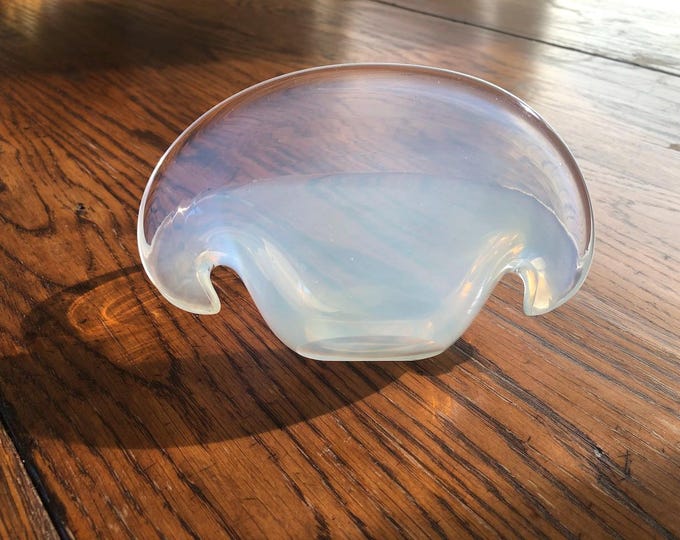 Vintage Murano Glass Clamshell in Luminous Opal Blue Green
