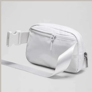 Lululemon Everywhere Bag - Etsy Lululemon Everywhere Bag - Etsy