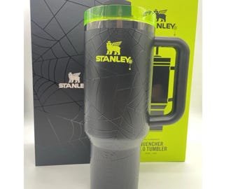 Stanley WEB GLOW 40 oz Halloween Quencher H2.0 Tumbler
