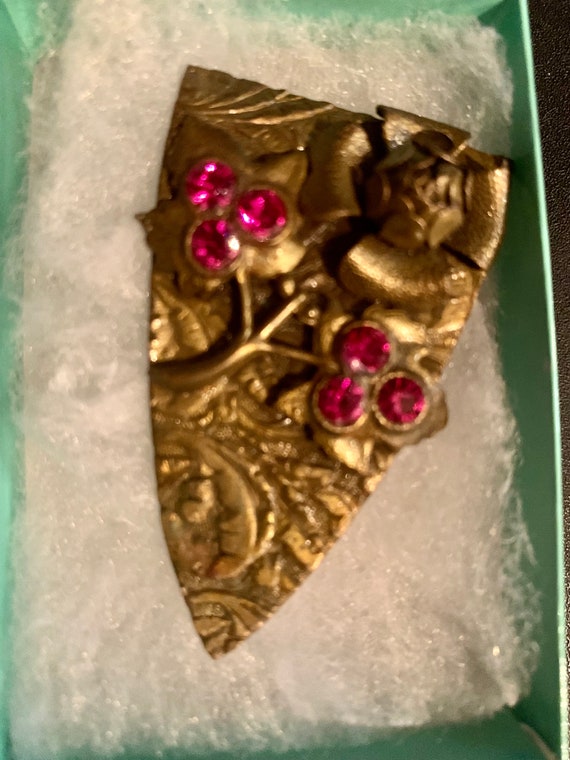 Gorgeous Antique Dress Clip